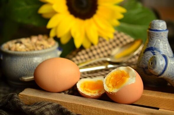 hard-boiled chicken egg for weight loss